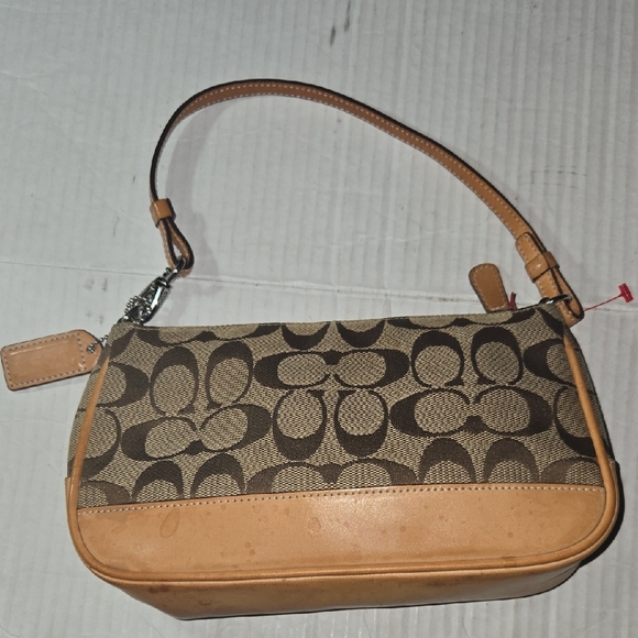 Coach Handbags - Vintage Coach Allie